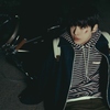 DOYOUNG の「Little Light」 歌詞和訳,曲は、そして愛情に対する渇望を表現しています