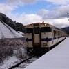 雪の日田彦山線と西鉄バスを呼野駅と頂吉越で