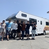 日本出発前に実施した”アメリカ製モーターホーム 国内体験試乗”の様子を、8/27作成ブログでご紹介した男女7人の若者グループの皆さんが、いよいよロサンゼルスからニューヨークまで約1ヶ月に渡る”アメリカ横断モーターホーム（キャンピングカー）の旅”に出発しました！