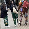 フィンランドで見かける「お揃いのつなぎ」
