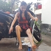 お色気満載！？目のやり場に困る、  今時の人妻美人YouTuber海外編６！！ ミニスカでバイクを洗車！！