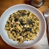 豆とグリーンとパスタ、と、住んでる土地の食べ物