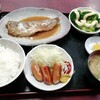西川口の「あおき食堂」でさば味噌煮とウインナー定食を食べました★