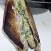 弁当にホットサンド