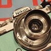 【NIKON Z fc】バルナックライカの銘レンズsummaron 3.5cmがマウントアダプターと干渉