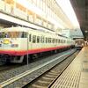 岡山駅で撮影していた快速「サンライナー」と普通列車