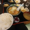 神田【季節料理 竹仙】仙台麩と冬瓜、鶏の煮物と刺身定食 ¥1000+ご飯大盛 ¥100