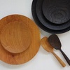 村上圭一さんの木のお皿や取分けスプーンなどが入荷しております