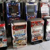 岡山で・・・無許可スロット 経営者ら６人逮捕　常習賭博、賭博容疑、スロット機は３４台設置