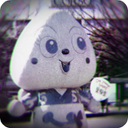 左側です