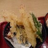 実演手打うどん  杵屋の「天ざるうどん定食」