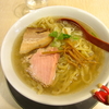 【今週のラーメン８２７】 麺や 七彩 （東京・都立家政） 喜多方らーめん・塩