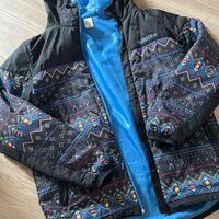 お得なアディダスアウターをメルカリでゲット！Lサイズの魅力と購入方法
