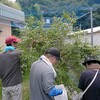 続く摘み取り作業や選別作業　資源ごみの回収・納品など
