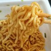 カップ麺のマゼニボジャンキーがメチャクチャ美味い！油そばやまぜそば系では一番美味いと思う。