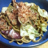 豚とイカの入ったミックスソース焼きそばを作ってみました　より。