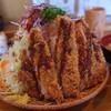 "とんかつ司"を舐めていた・・・・これが普通のロースカツ定食！？