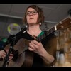 今日の動画。 - Karine Polwart Trio: NPR Music Tiny Desk Concert