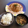 湾岸食堂にて！