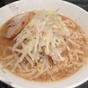 ジャンクガレッジ｜東京｜極太麺にしてみたらうどんみたい