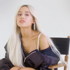 Ariana Grandeの"break up with your girlfriend, I'm boredを和訳してみた