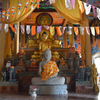 【カンボジア女子一人旅】カンボジアのお寺は豪華な造り(=￣∇￣=) ？