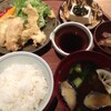 ヒカリエ8階のd47食堂は、47都道府県の郷土料理が食べられるお店です。 