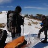 雪の塔ノ丸狐遊山　真澄の空