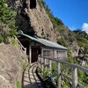 石廊崎の断崖絶壁に建つ石室神社と岬の突端にある熊野神社！絶景スポットです！