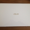 ノートPC　asus Eeebook x205ta 購入した。