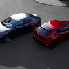 ドイツマツダが「MAZDA3 2027年モデル」を正式発表、エアログレーメタリック追加に加えて内装加飾変更やi-ACTIVSENSEアップデートも実施。