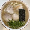 【ラーメン好き必見】並々スープの博多ラーメンが旨すぎたのでご紹介！