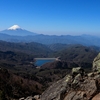 【大菩薩嶺】爽やかな初夏に天空の草原を歩く