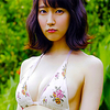 “豊満バスト際立つ”吉岡里帆の推定Fカップ美巨乳水着画像【９】