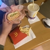 ２４日　５連勤最終日は早く終わってご褒美にマック食べる