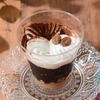 ローソンから「ショコラコーヒーゼリー」が新登場！チョコチップ入りショコラクリームなどを組み合わせたスイーツ新商品