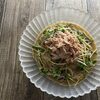 ツナと貝割れの冷やしゴマだれ蕎麦