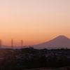 スーパー屋上からの夕景富士