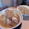 ラーメン豚山の魅力って言ったらやっぱりこのチャーシューだな！！今回もつけ麺からのアブラヤサイを堪能しました！！