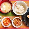 「鮭」のサーモンピンク色は脳や肌の老化防止パワーが最強！【ゆる糖質食】