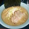 無限家(高円寺)らーめん・麺少なめ