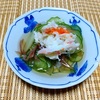 我が家の食卓ものがたり　茗荷と胡瓜とセコ蟹の酢の物の小鉢
