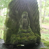 三分一の石仏（山梨県北杜市）
