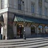 ワルシャワ王宮前広場にある謎のエスカレーター