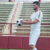 低学年でも遠くへ飛ばせるロングキックの練習方法 陸トトのジュニアサッカートレーニング日記 低学年でも遠くへ飛ばせるロングキックの練習方法 陸トトのジュニアサッカートレーニング日記