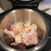 ホットクックで簡単！レンコンと手羽元の煮物