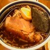 中目黒 広州市場 揚げネギ黒雲呑麺(\800)
