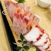 博多漁家磯貝 しらすくじら 博多駅前店