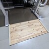 スタンディングデスクの木板の足マット制作（というほどのものではないが）