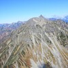 北穂高岳登山とゴジラの背(東稜)登山ルート難易度！テント場と北穂高小屋で食事の詳細！